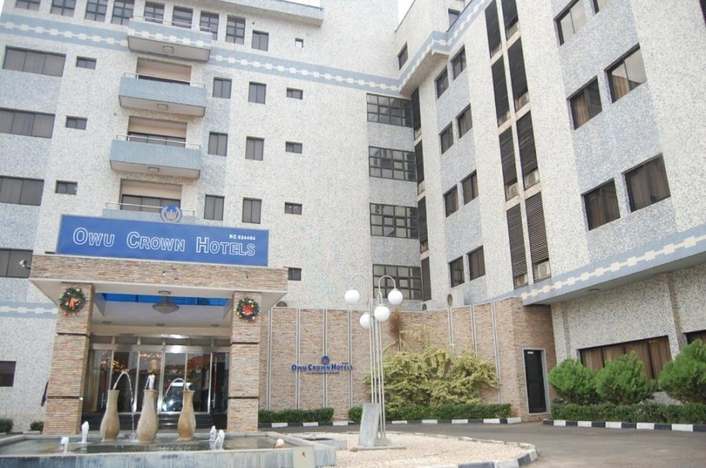 Owu Crown Hotel Ιμπαντάν Εξωτερικό φωτογραφία