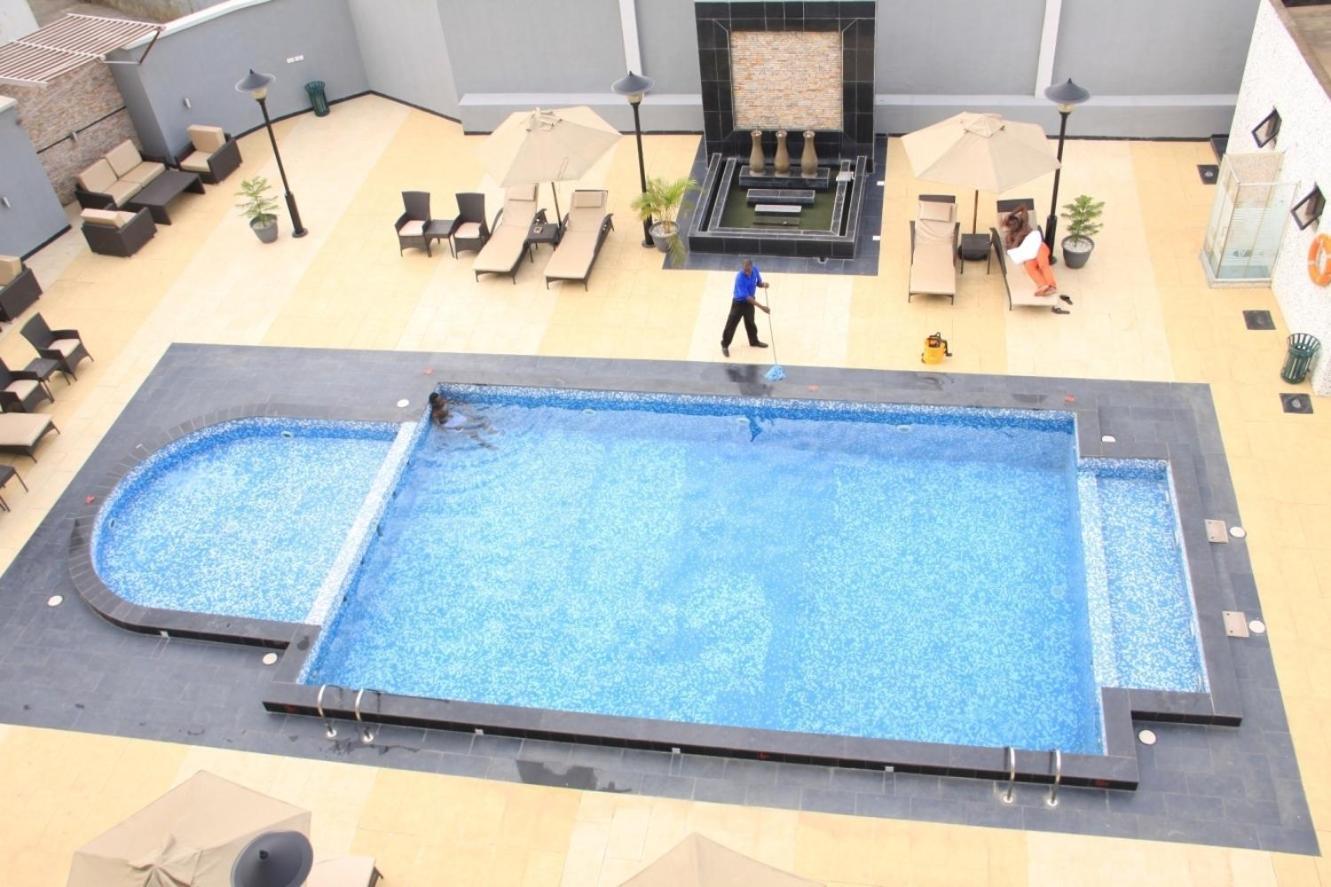 Owu Crown Hotel Ιμπαντάν Εξωτερικό φωτογραφία