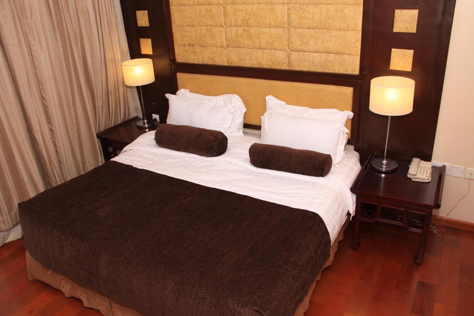 Owu Crown Hotel Ιμπαντάν Δωμάτιο φωτογραφία